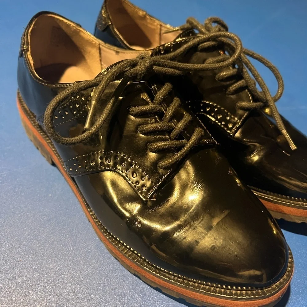 Nine West pre owned